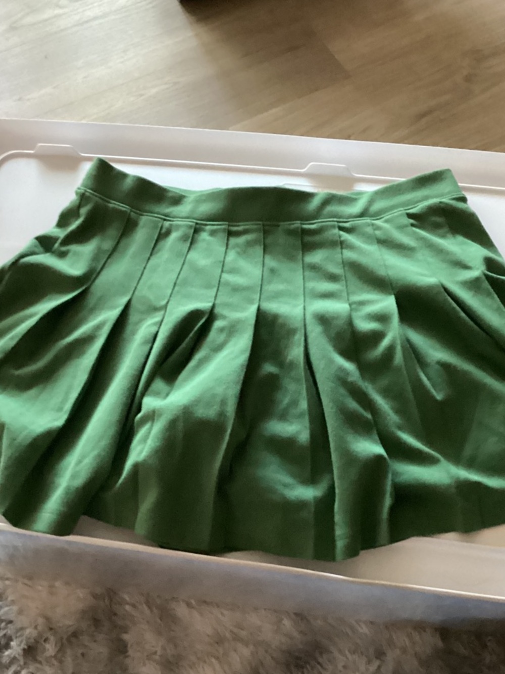 PINK Victoria's Secret Green Pleated Tennis Skort NWOT